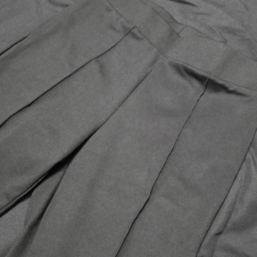 Ardene Pleated Crop Leggings, Small - Picture 2 of 3
